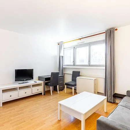 Guestready - Studio Confortable Dans Le 15eme Apartmán